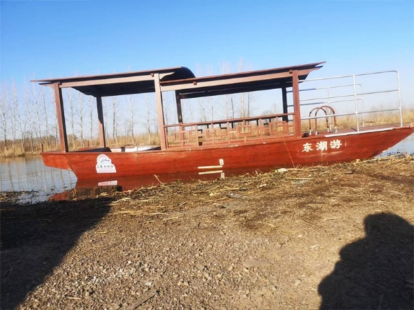 鋁合金仿木質(zhì)傳統(tǒng)結構搖櫓船